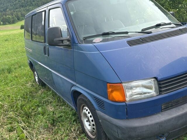 Синий Фольксваген Transporter, объемом двигателя 1.9 л и пробегом 299 тыс. км за 1947 $, фото 1 на Automoto.ua