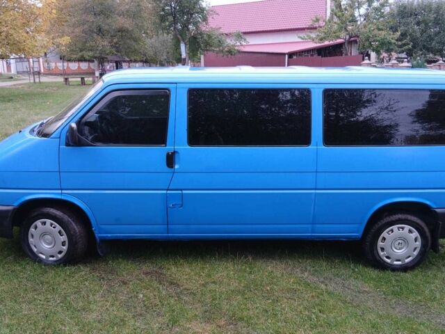 Синий Фольксваген Transporter, объемом двигателя 2.5 л и пробегом 399 тыс. км за 6185 $, фото 1 на Automoto.ua