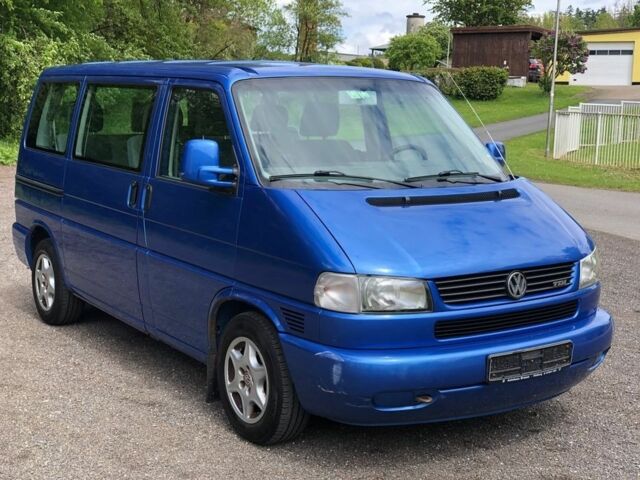 Синий Фольксваген Transporter, объемом двигателя 2.5 л и пробегом 366 тыс. км за 1793 $, фото 1 на Automoto.ua