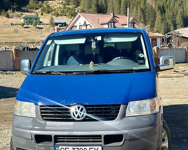 Синий Фольксваген Transporter, объемом двигателя 2.46 л и пробегом 300 тыс. км за 8000 $, фото 1 на Automoto.ua