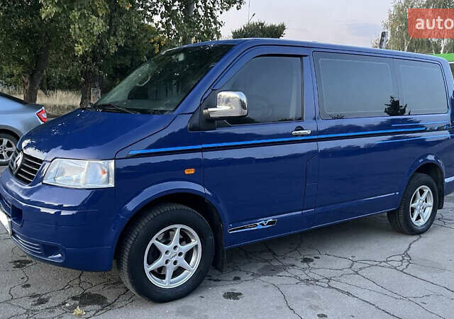 Синий Фольксваген Transporter, объемом двигателя 1.9 л и пробегом 250 тыс. км за 8500 $, фото 1 на Automoto.ua