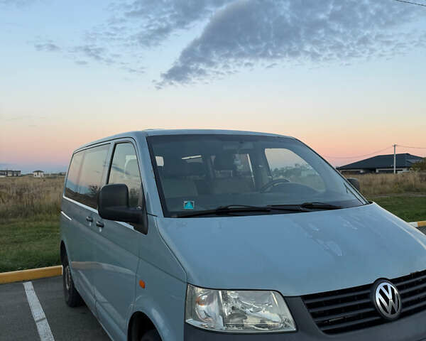Синий Фольксваген Transporter, объемом двигателя 1.9 л и пробегом 325 тыс. км за 9000 $, фото 1 на Automoto.ua