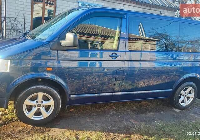 Синий Фольксваген Transporter, объемом двигателя 2.5 л и пробегом 225 тыс. км за 9100 $, фото 1 на Automoto.ua