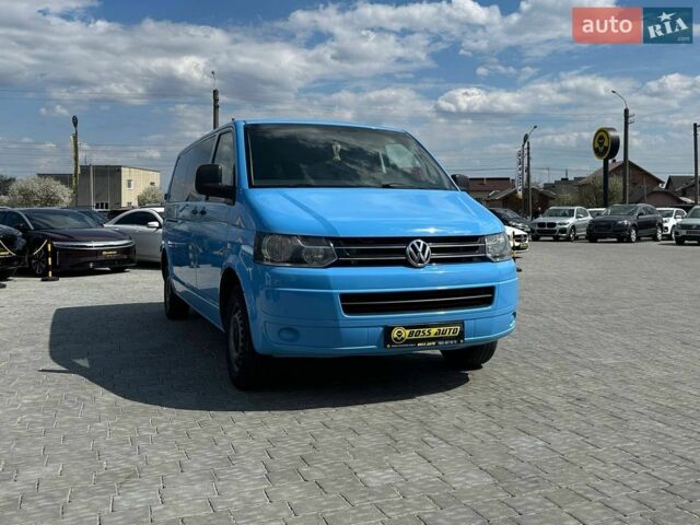 Синий Фольксваген Transporter, объемом двигателя 2.46 л и пробегом 279 тыс. км за 10700 $, фото 1 на Automoto.ua