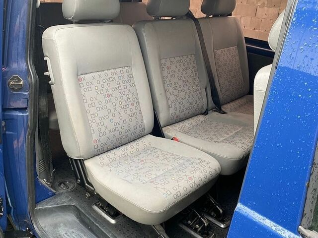 Синій Фольксваген Transporter, об'ємом двигуна 2.46 л та пробігом 350 тис. км за 8000 $, фото 1 на Automoto.ua