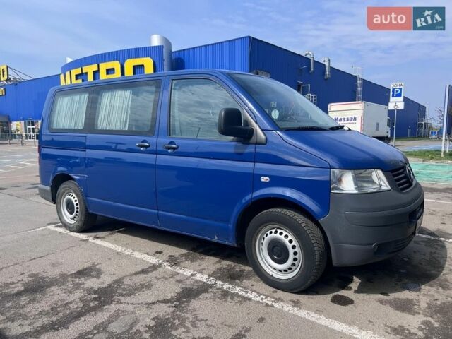 Синий Фольксваген Transporter, объемом двигателя 2.5 л и пробегом 174 тыс. км за 12300 $, фото 1 на Automoto.ua