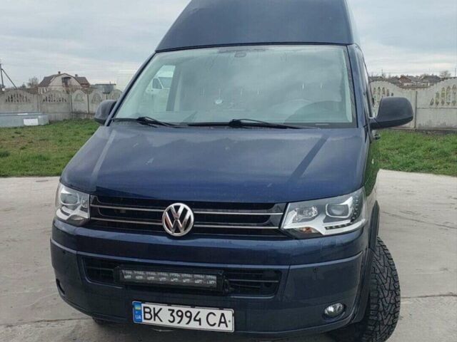 Синій Фольксваген Transporter, об'ємом двигуна 2 л та пробігом 202 тис. км за 17999 $, фото 1 на Automoto.ua
