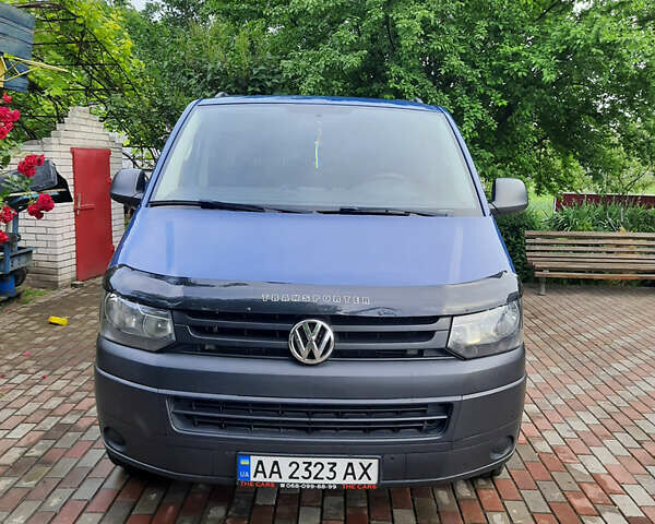 Синий Фольксваген Transporter, объемом двигателя 2 л и пробегом 255 тыс. км за 16500 $, фото 1 на Automoto.ua