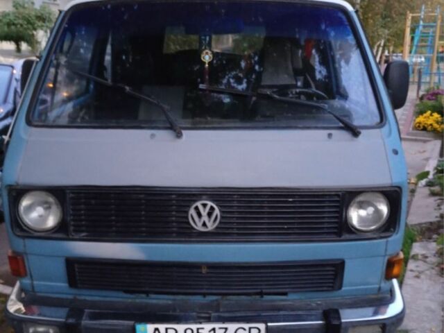 Синий Фольксваген Transporter, объемом двигателя 1.6 л и пробегом 300 тыс. км за 3500 $, фото 1 на Automoto.ua