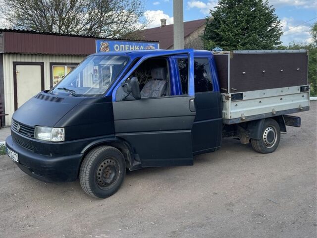 Синий Фольксваген Transporter, объемом двигателя 2.5 л и пробегом 395 тыс. км за 2950 $, фото 1 на Automoto.ua