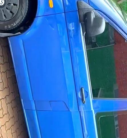 Синій Фольксваген Transporter, об'ємом двигуна 2.5 л та пробігом 330 тис. км за 6800 $, фото 1 на Automoto.ua