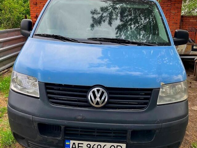 Синий Фольксваген Transporter, объемом двигателя 2.5 л и пробегом 100 тыс. км за 7600 $, фото 1 на Automoto.ua