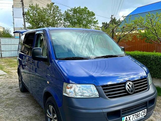 Синий Фольксваген Transporter, объемом двигателя 1.9 л и пробегом 224 тыс. км за 12500 $, фото 1 на Automoto.ua