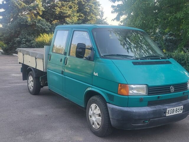 Зелений Фольксваген Transporter, об'ємом двигуна 2.4 л та пробігом 360 тис. км за 4600 $, фото 1 на Automoto.ua