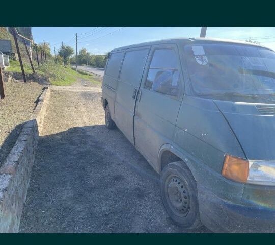 Зеленый Фольксваген Transporter, объемом двигателя 2.4 л и пробегом 3 тыс. км за 1306 $, фото 1 на Automoto.ua