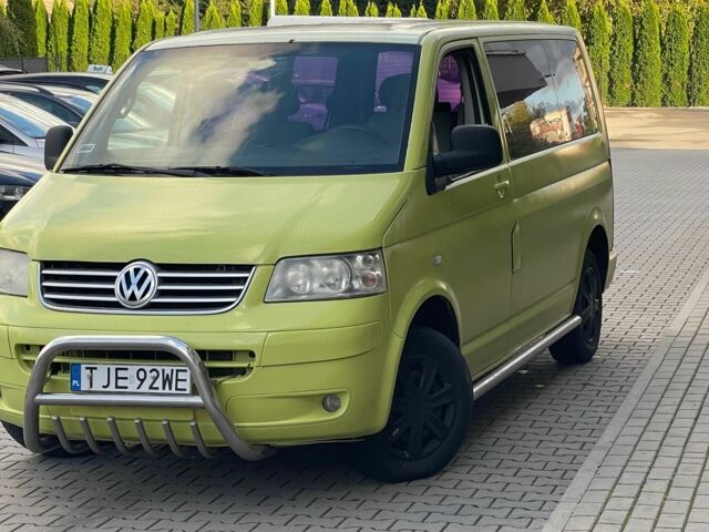 Зелений Фольксваген Transporter, об'ємом двигуна 1.9 л та пробігом 350 тис. км за 4487 $, фото 1 на Automoto.ua