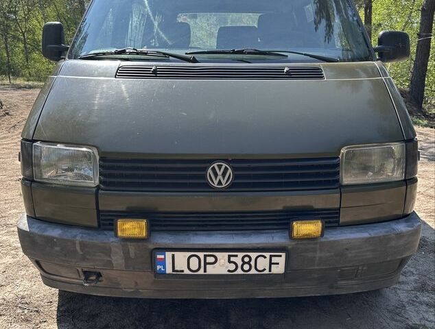 Зелений Фольксваген Transporter, об'ємом двигуна 1.97 л та пробігом 329 тис. км за 2366 $, фото 1 на Automoto.ua