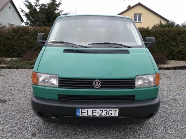 Зелений Фольксваген Transporter, об'ємом двигуна 1.9 л та пробігом 370 тис. км за 3020 $, фото 1 на Automoto.ua