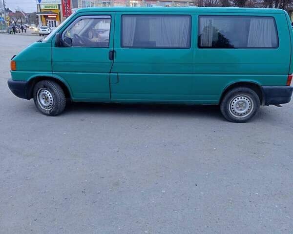 Зелений Фольксваген Transporter, об'ємом двигуна 1.9 л та пробігом 320 тис. км за 6800 $, фото 1 на Automoto.ua