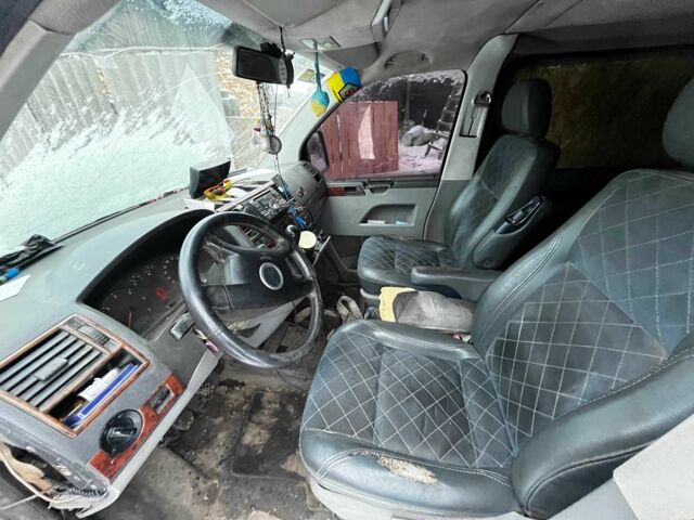 Зелений Фольксваген Transporter, об'ємом двигуна 1.9 л та пробігом 325 тис. км за 1785 $, фото 1 на Automoto.ua