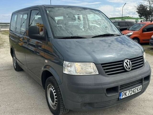 Зелений Фольксваген Transporter, об'ємом двигуна 1.9 л та пробігом 197 тис. км за 3300 $, фото 1 на Automoto.ua