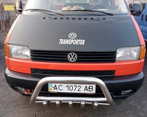 Оранжевый Фольксваген Transporter, объемом двигателя 1.9 л и пробегом 370 тыс. км за 6300 $, фото 1 на Automoto.ua