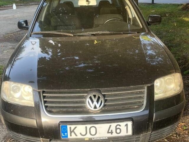 Чорний Фольксваген Variant, об'ємом двигуна 1.9 л та пробігом 200 тис. км за 2188 $, фото 1 на Automoto.ua