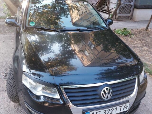 Черный Фольксваген Variant, объемом двигателя 2 л и пробегом 360 тыс. км за 5150 $, фото 1 на Automoto.ua