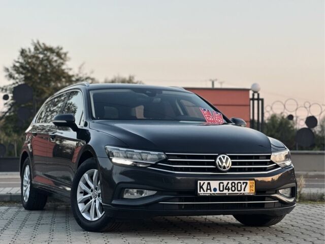 Коричневый Фольксваген Variant, объемом двигателя 2 л и пробегом 200 тыс. км за 17777 $, фото 1 на Automoto.ua