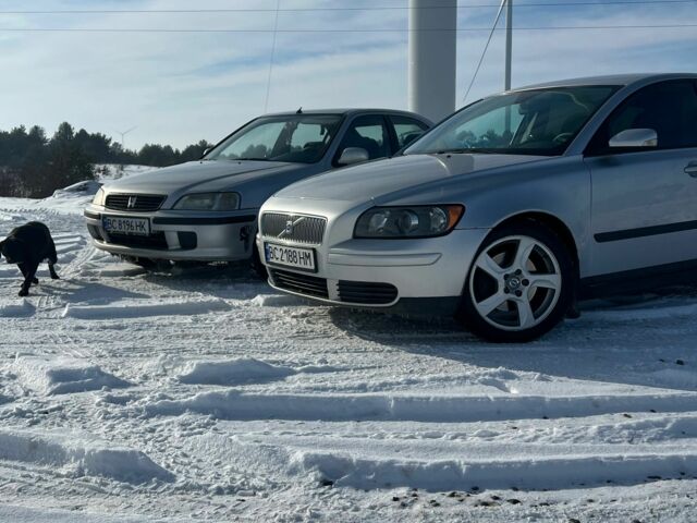 Сірий Вольво 140, об'ємом двигуна 2 л та пробігом 390 тис. км за 5850 $, фото 1 на Automoto.ua