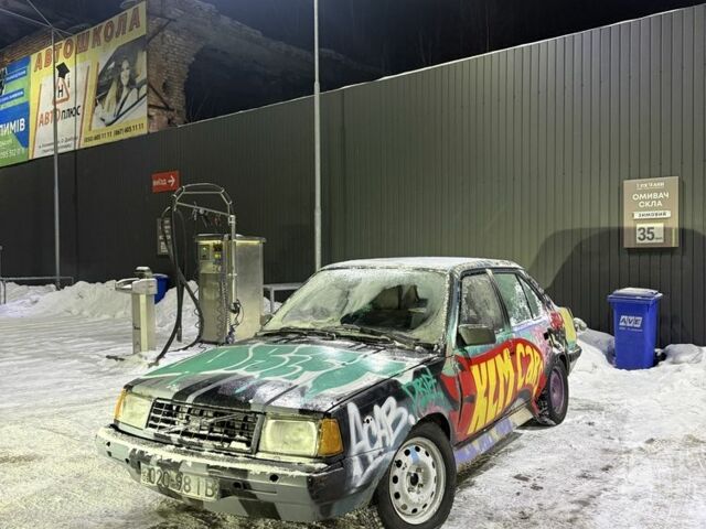 Синий Вольво 240, объемом двигателя 2 л и пробегом 69 тыс. км за 1500 $, фото 1 на Automoto.ua