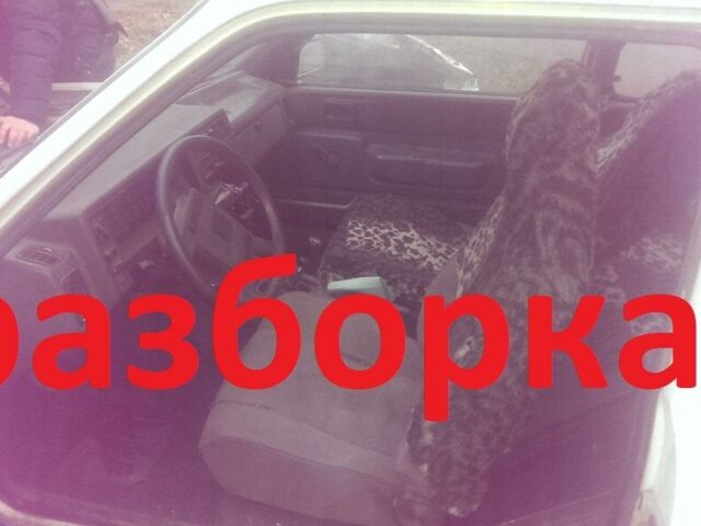 Белый Вольво 340, объемом двигателя 1.4 л и пробегом 80 тыс. км за 500 $, фото 1 на Automoto.ua