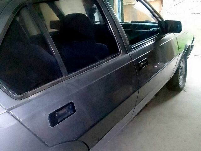 Вольво 340, объемом двигателя 1.6 л и пробегом 282 тыс. км за 1200 $, фото 1 на Automoto.ua