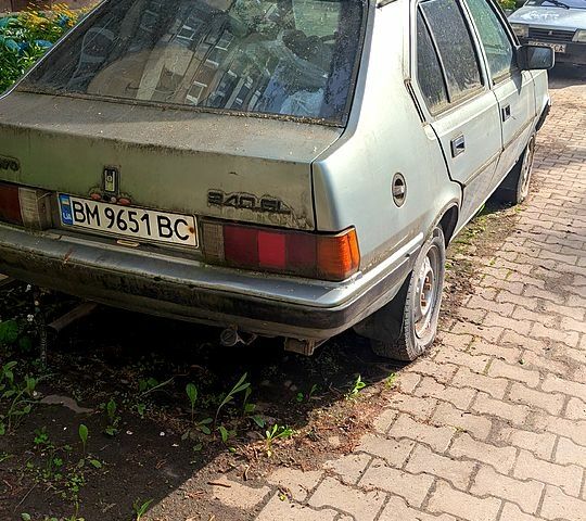 Сірий Вольво 340, об'ємом двигуна 1.7 л та пробігом 300 тис. км за 680 $, фото 1 на Automoto.ua
