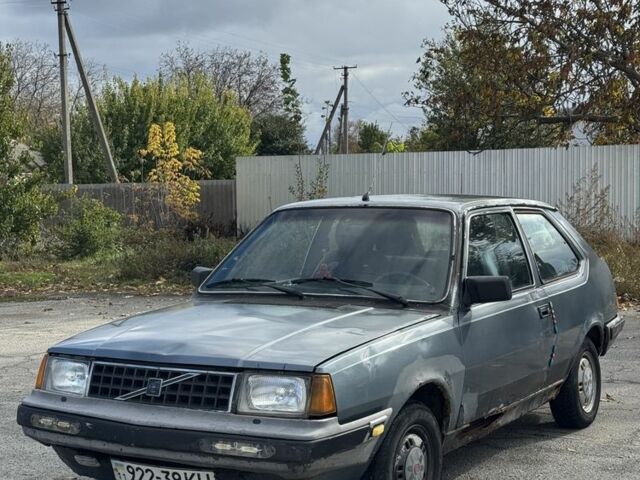 Сірий Вольво 340, об'ємом двигуна 1.6 л та пробігом 300 тис. км за 382 $, фото 1 на Automoto.ua