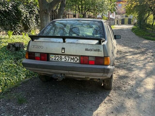 Сірий Вольво 340, об'ємом двигуна 1.4 л та пробігом 200 тис. км за 400 $, фото 1 на Automoto.ua