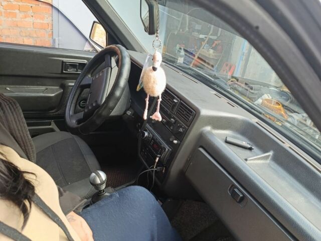 Серый Вольво 340, объемом двигателя 0 л и пробегом 230 тыс. км за 724 $, фото 1 на Automoto.ua