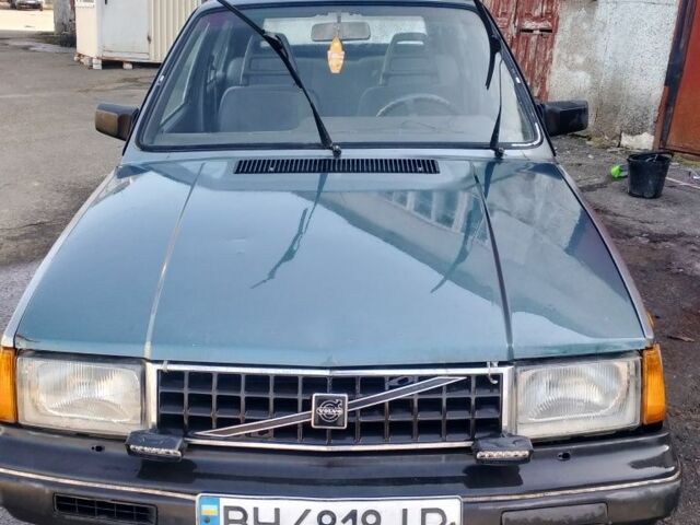 Сірий Вольво 340, об'ємом двигуна 1.6 л та пробігом 450 тис. км за 677 $, фото 1 на Automoto.ua