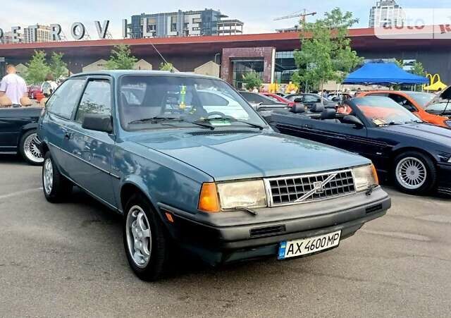 Синій Вольво 340, об'ємом двигуна 1.4 л та пробігом 100 тис. км за 2500 $, фото 1 на Automoto.ua