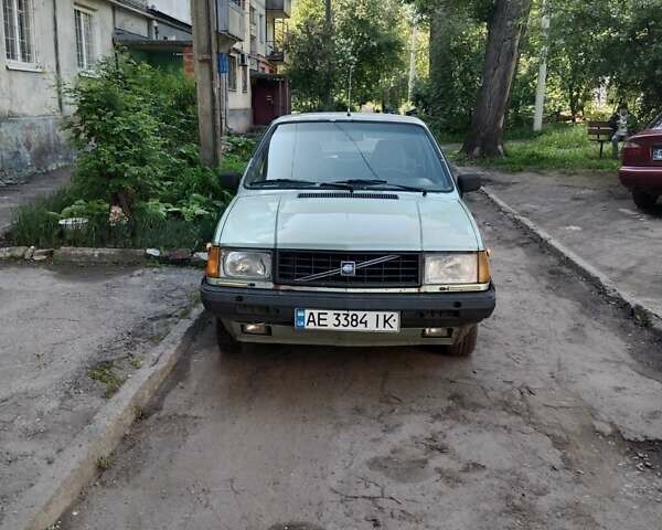 Зеленый Вольво 343, объемом двигателя 1.99 л и пробегом 700 тыс. км за 1300 $, фото 1 на Automoto.ua