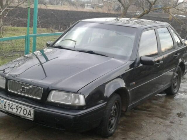 Черный Вольво 440 К, объемом двигателя 0 л и пробегом 230 тыс. км за 30000 $, фото 1 на Automoto.ua