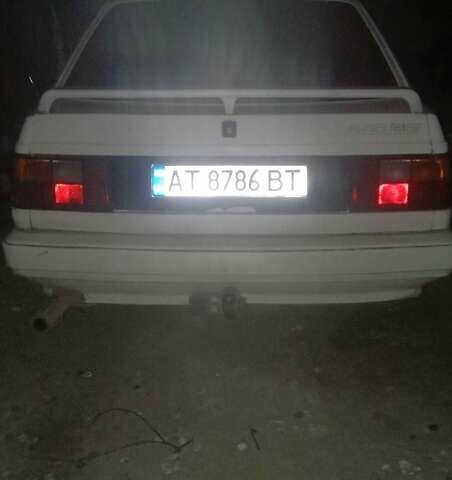 Білий Вольво 440, об'ємом двигуна 1.8 л та пробігом 150 тис. км за 1300 $, фото 1 на Automoto.ua