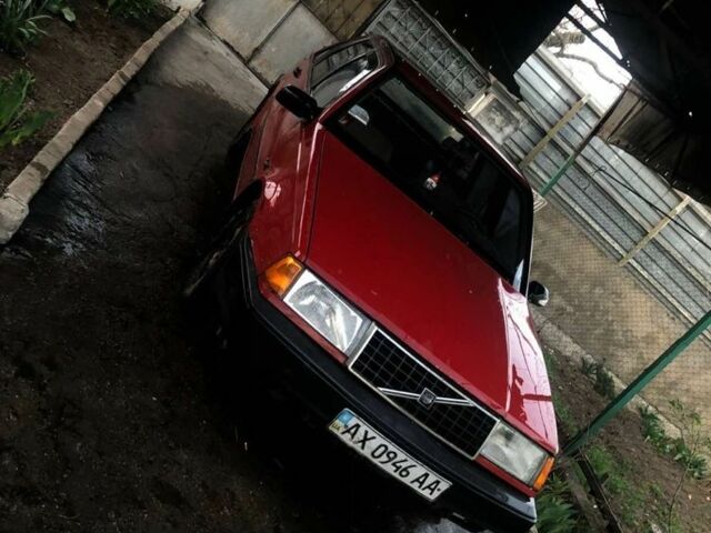 Красный Вольво 440, объемом двигателя 1.8 л и пробегом 3 тыс. км за 700 $, фото 1 на Automoto.ua