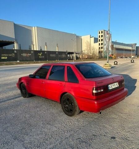 Червоний Вольво 440, об'ємом двигуна 1.7 л та пробігом 163 тис. км за 1700 $, фото 1 на Automoto.ua