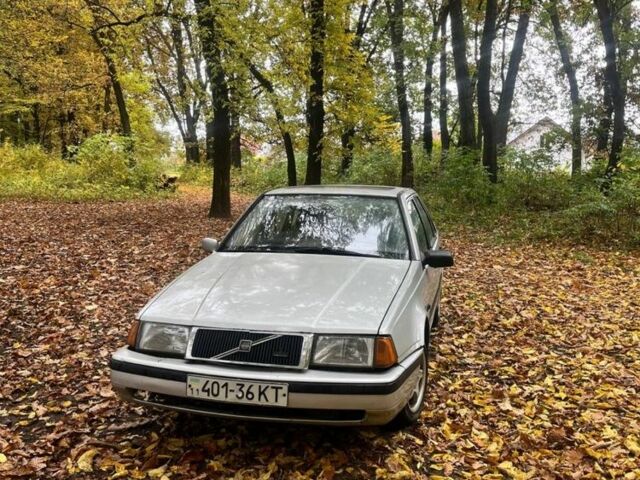 Серый Вольво 440, объемом двигателя 2 л и пробегом 290 тыс. км за 820 $, фото 1 на Automoto.ua