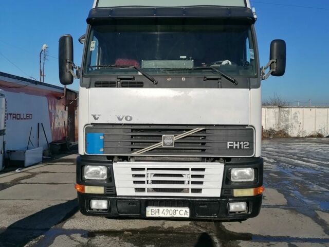 Білий Вольво 460, об'ємом двигуна 0 л та пробігом 338 тис. км за 6000 $, фото 1 на Automoto.ua