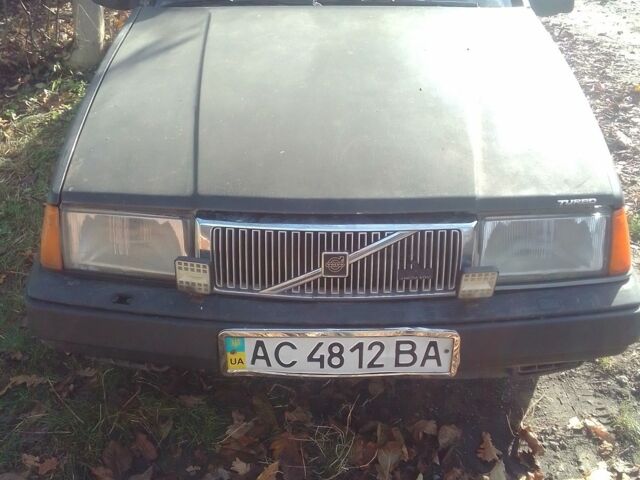 Вольво 460 1990 в Бердичеве на Automoto.ua Черный Вольво 460, объемом двигателя 1.7 л и пробегом 129 тыс. км за 800 $, фото 1 на Automoto.ua