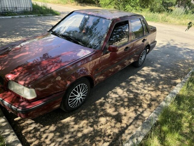 Красный Вольво 460, объемом двигателя 2 л и пробегом 3 тыс. км за 1500 $, фото 1 на Automoto.ua