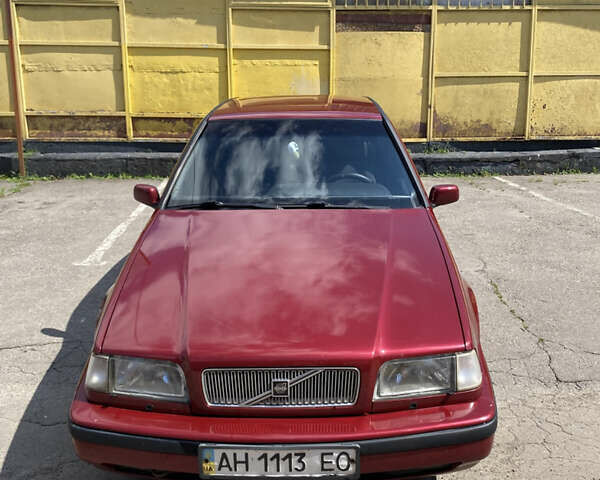 Красный Вольво 460, объемом двигателя 2 л и пробегом 430 тыс. км за 2500 $, фото 1 на Automoto.ua