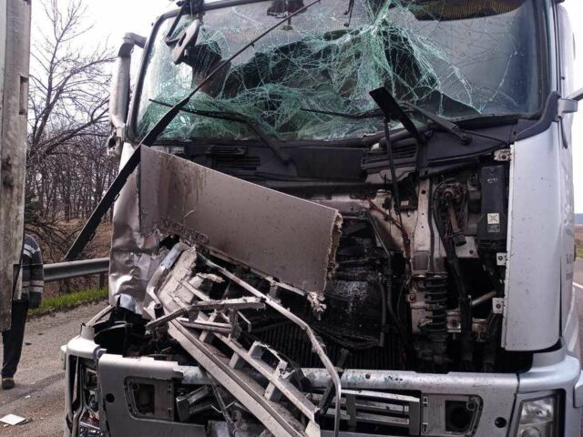Серый Вольво 460, объемом двигателя 0 л и пробегом 90 тыс. км за 12049 $, фото 1 на Automoto.ua